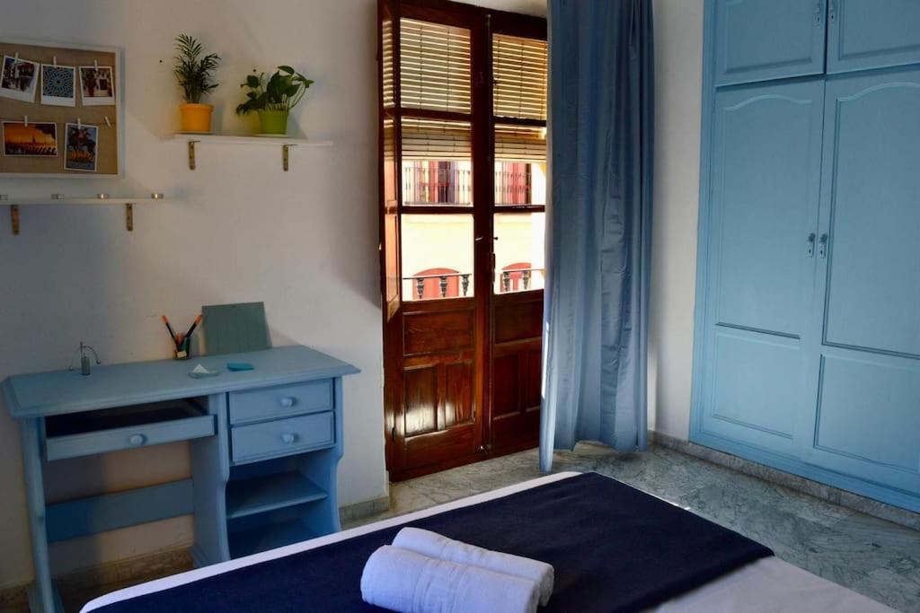 Apartamento En Sevilla Centro Con Vistas A La Plaza Alameda De Hercules - Hasta 6 Personas Exterior foto